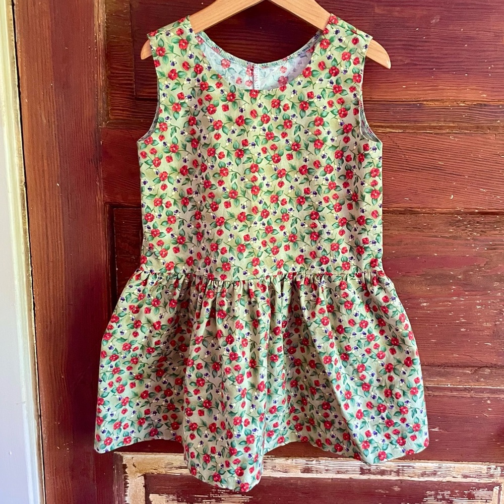 Handmade Sleeveless Floral Top, Flared Ruffle Hem / Peplum, Floral with Violets